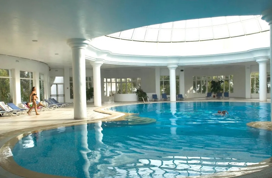 HOTEL ROYAL TULIP TAJ SULTAN